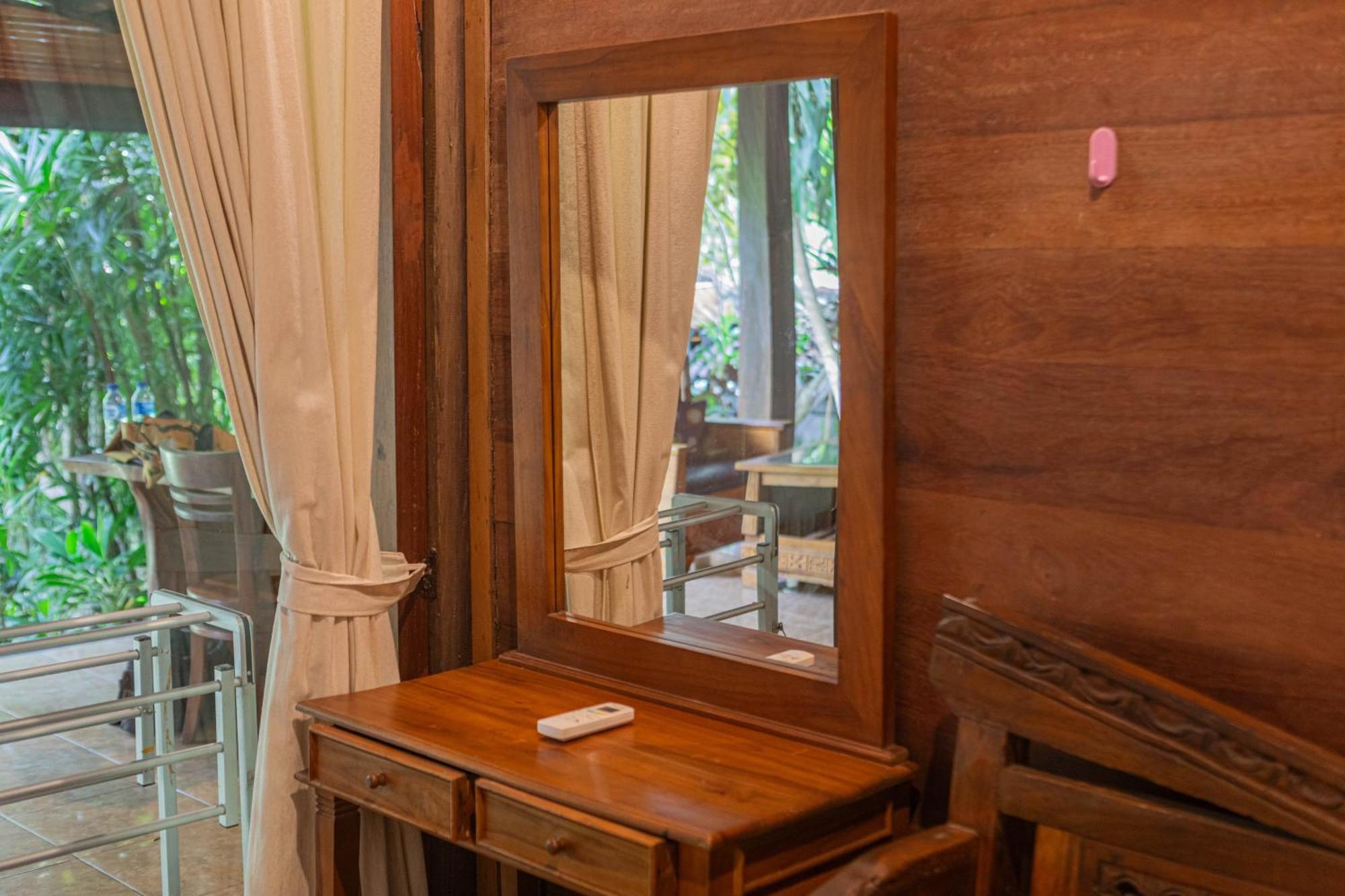 Sari Bamboo Villas Ubud Exterior foto